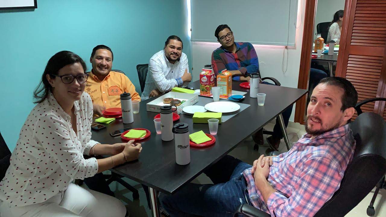 foto del equipo de trabajo